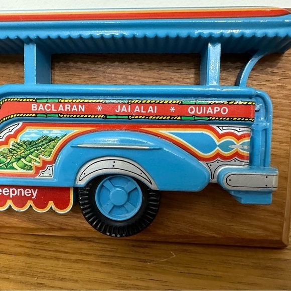 Vintage 1982 Philippine Jeepney 3D Wood Mounted Blue WWIl Jeep Memorabilia - Picture 4 of 7